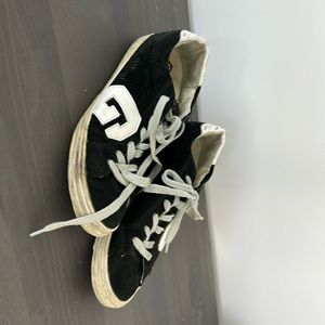 Golden goose GOLDSTAR sneakers size 7. Black suede.